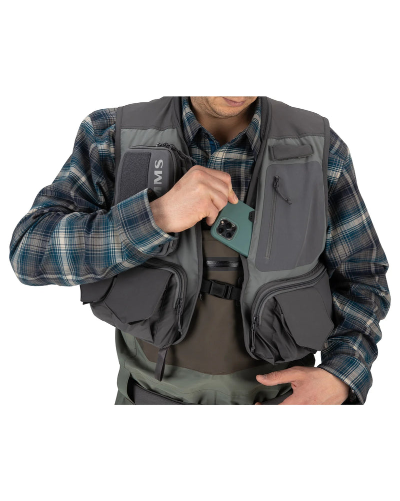 Load image into Gallery viewer, Simms Freestone Vest
