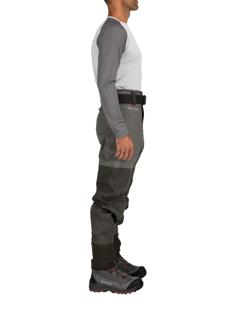 Load image into Gallery viewer, Men’s guide pants side profile with adjustable belt, gray fabric and dark lower panels
