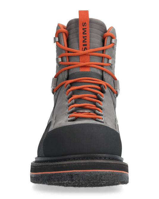 Simms G3 Guide felt boot front view, dark gray and black with orange laces