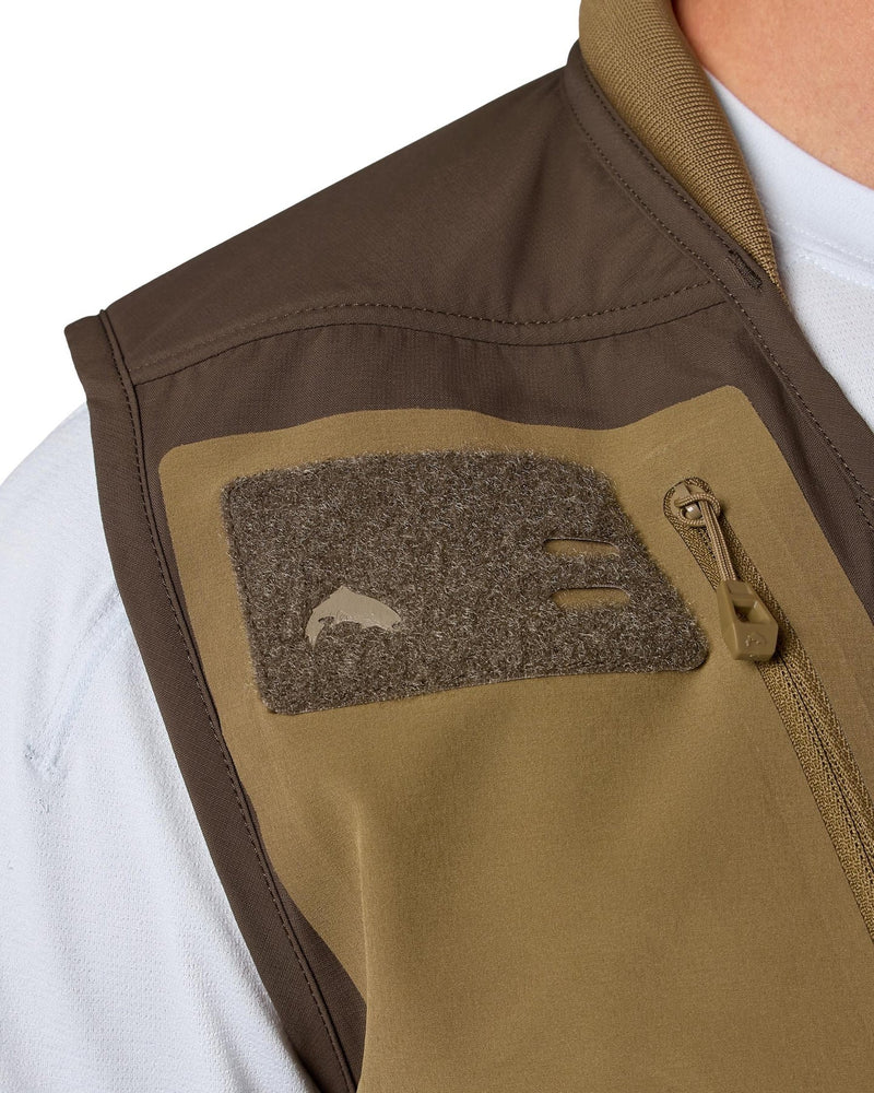 Load image into Gallery viewer, Simms Headwater Vest
