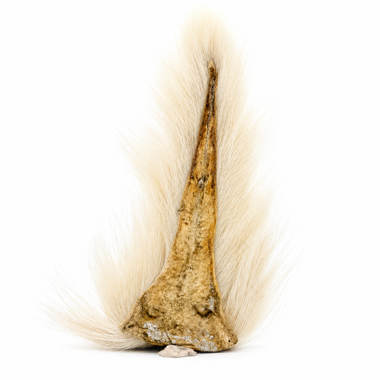 White bucktail hair with tan woven base