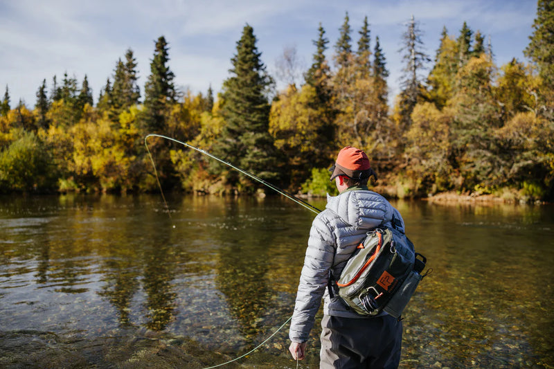 Load image into Gallery viewer, Fishpond Stormshadow Sling Pack
