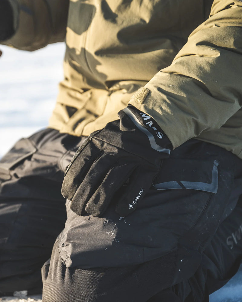 Load image into Gallery viewer, Black Simms Pro Dry Goretex glove and liner, waterproof cuff with small Gore-Tex text
