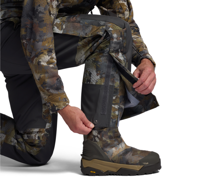 Load image into Gallery viewer, Sitka Men's Hudson Bib
