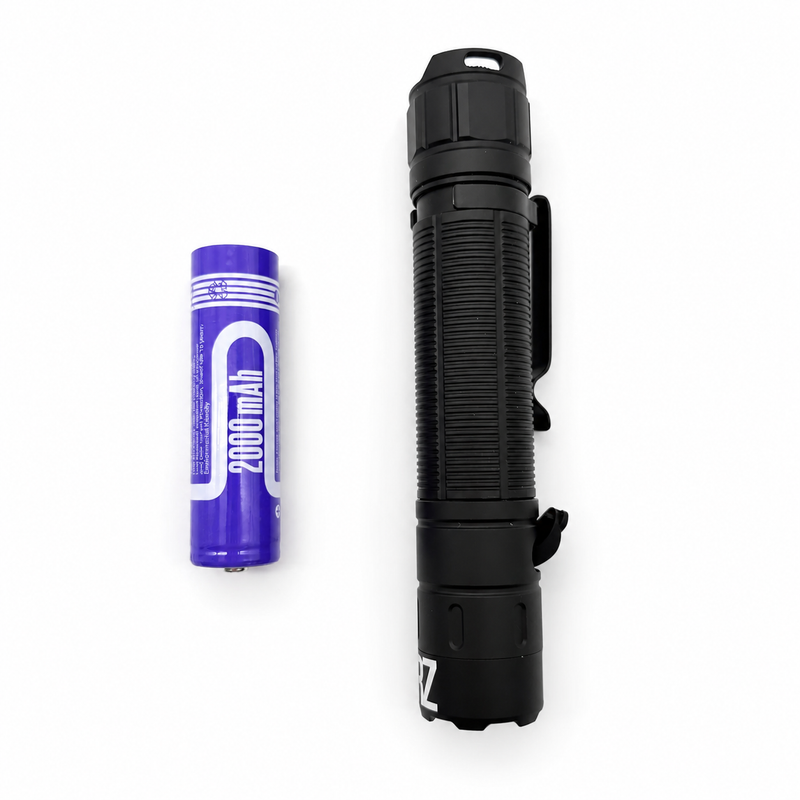 Load image into Gallery viewer, Black UV flashlight with clip and included battery cell
