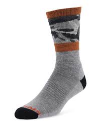 Men's daily sock in light gray with dark camo calf, orange top band, black toe