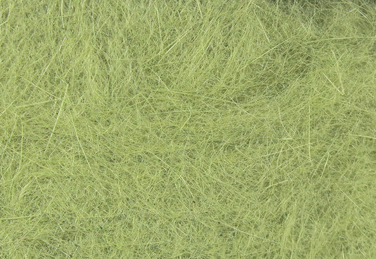Dubbing fibers in pale green, fine and fluffy