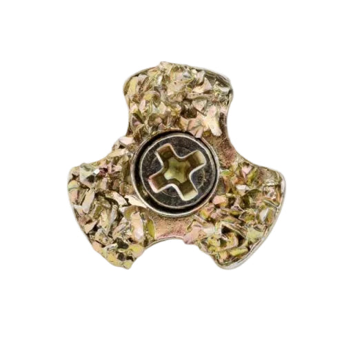 Camo-pattern star cleat with metal mounting plate