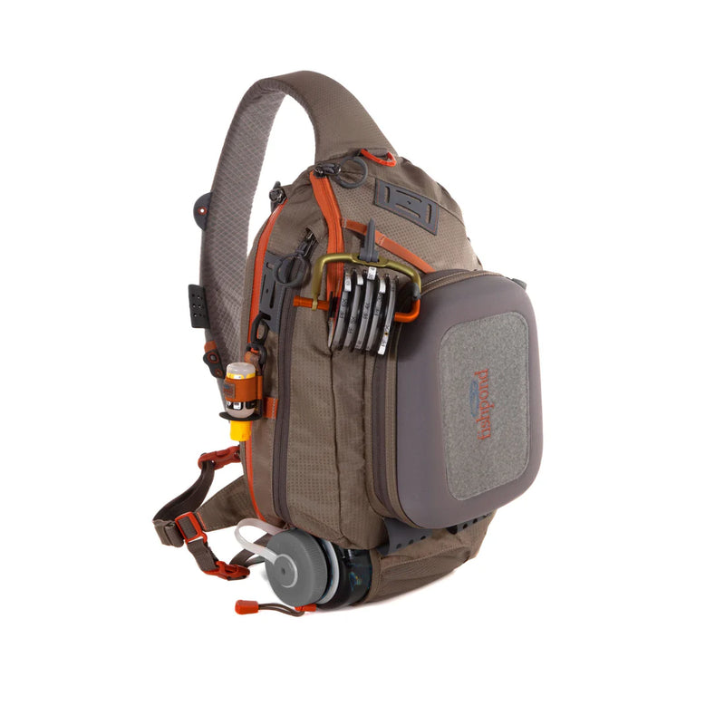 Load image into Gallery viewer, Fishpond Summit Sling 2.0

